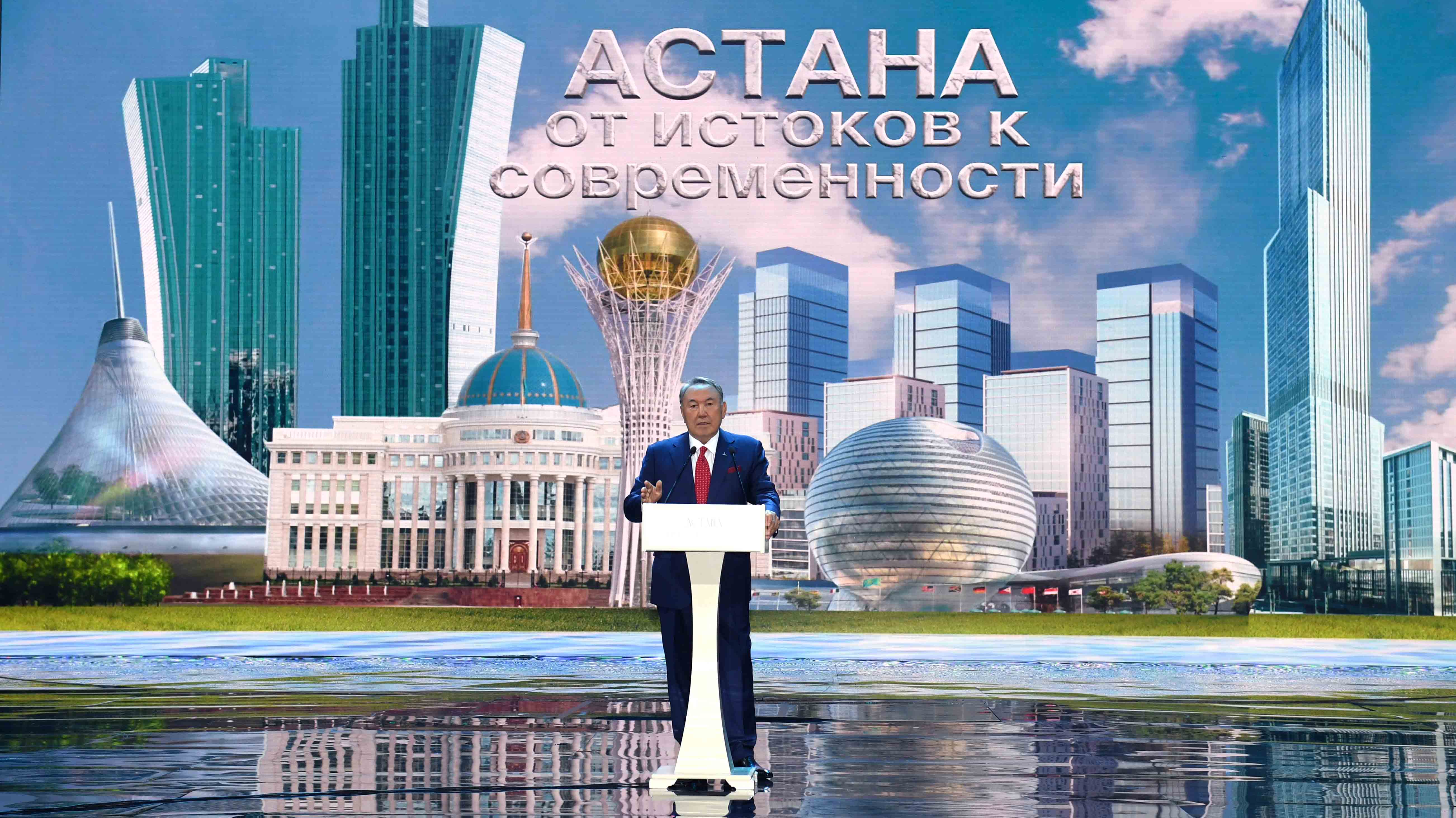 Глава государства поздравил казахстанцев с Днем столицы