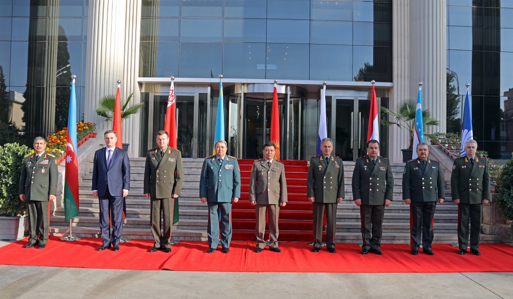 Жасузаков принял участие в заседании Совета министров обороны СНГ 