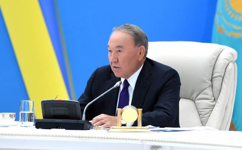 Назарбаев: Роль «Нур Отан» состоит в создании механизмов политической поддержки курса модернизации