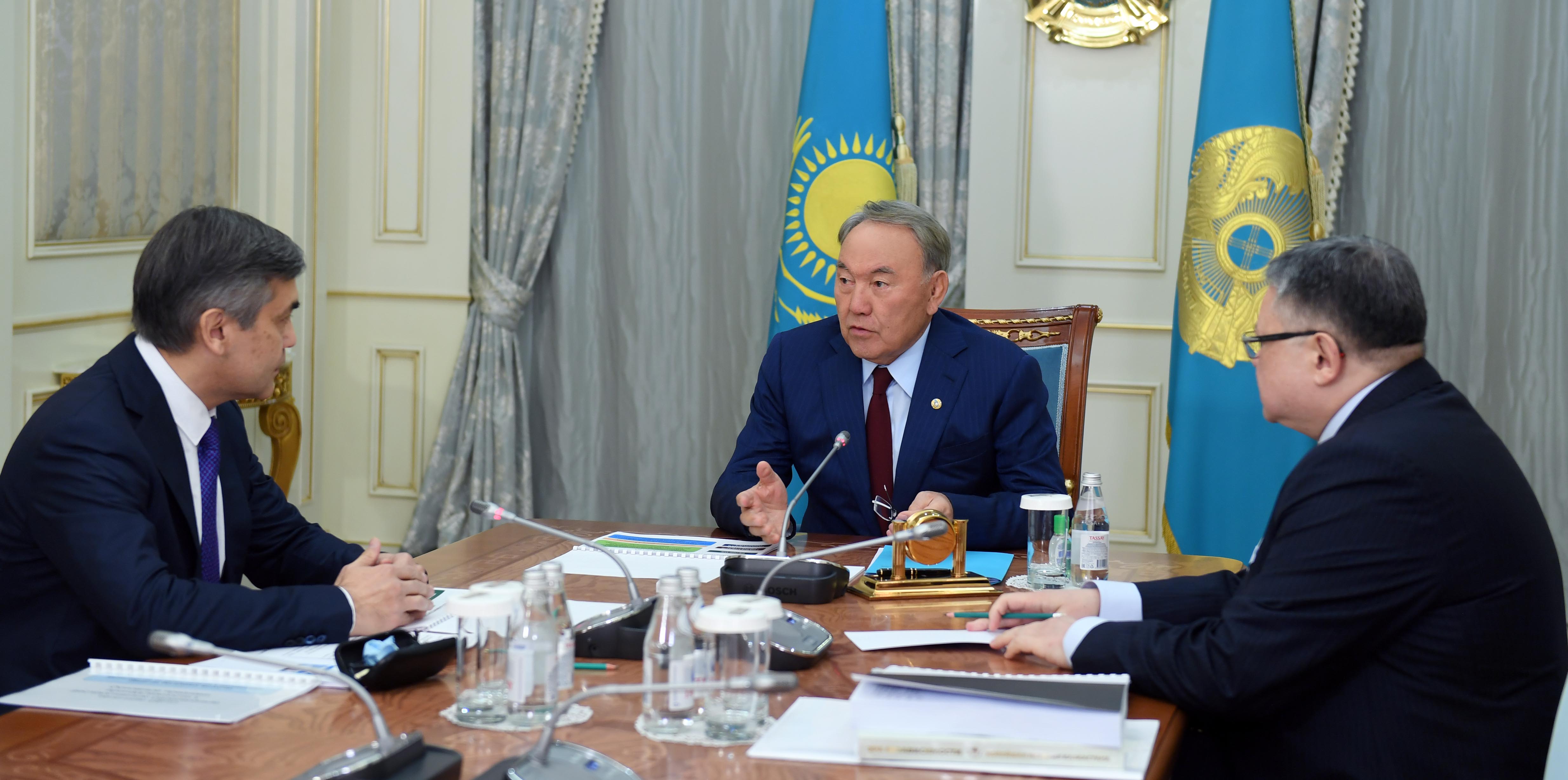 Нурсултан Назарбаев встретился с Министром по делам религий и гражданского общества