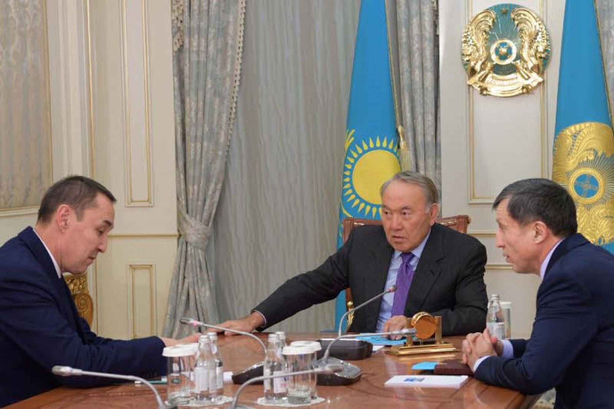 Глава государства встретился с новым председателем Федерации профсоюзов РК