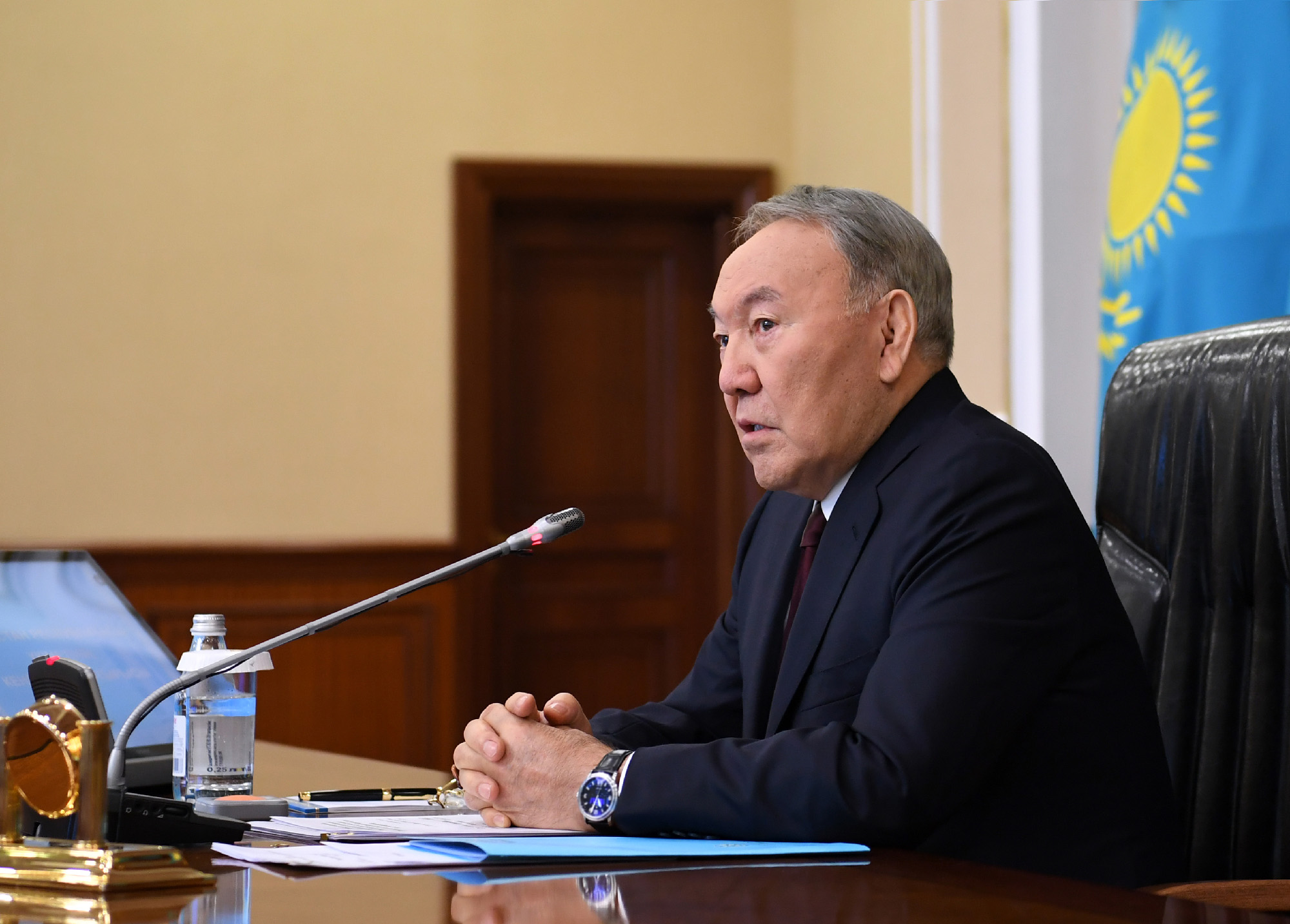 Нурсултан Назарбаев: Всем нужно активизироваться и работать сплочённо