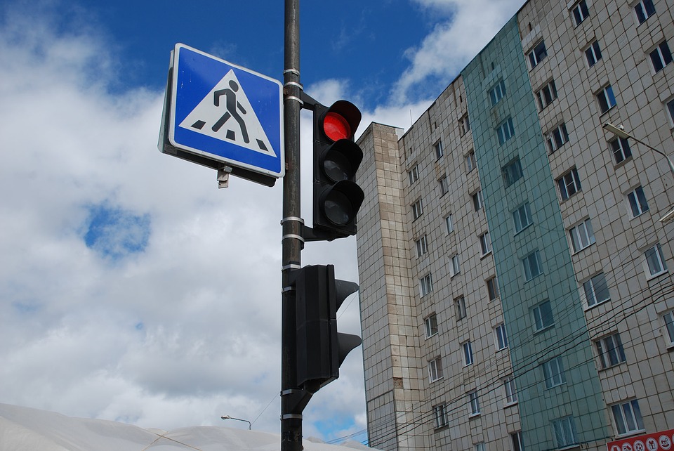 На 73 пешеходных переходах Астаны установят светофоры