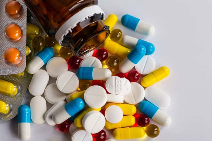 Более 15 млрд. тенге, сэкономленных при закупе лекарств, направят на лекарственное обеспечение