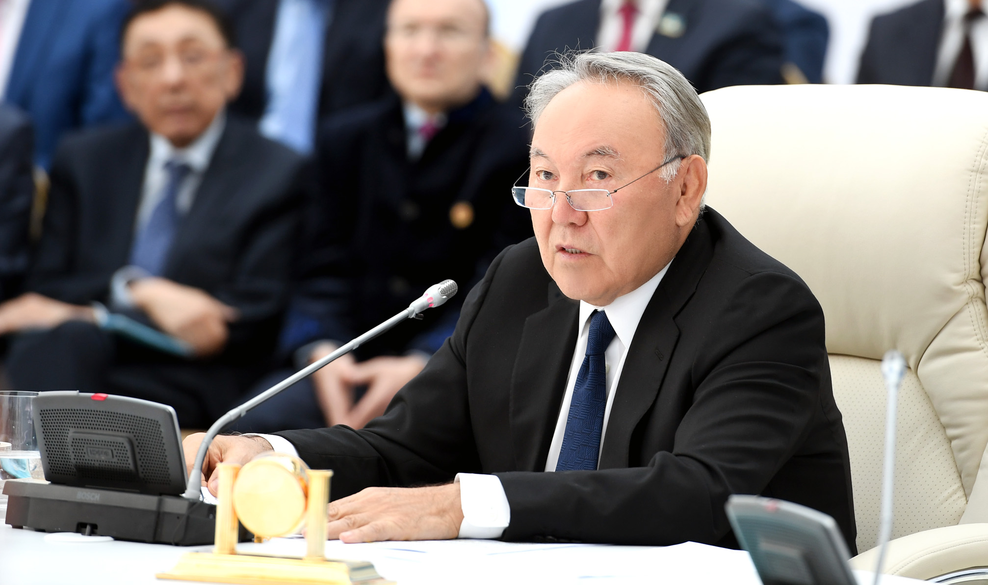 Нурсултан Назарбаев: Программа «Рухани жаңғыру» реализуется для будущего нашей молодежи 