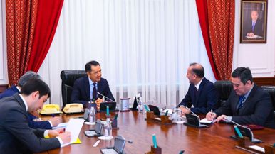 Бакытжан Сагинтаев встретился с послом Узбекистана 