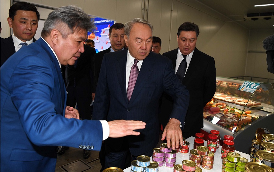 Глава государства посетил завод ТОО «Жайык Агро LTD»
