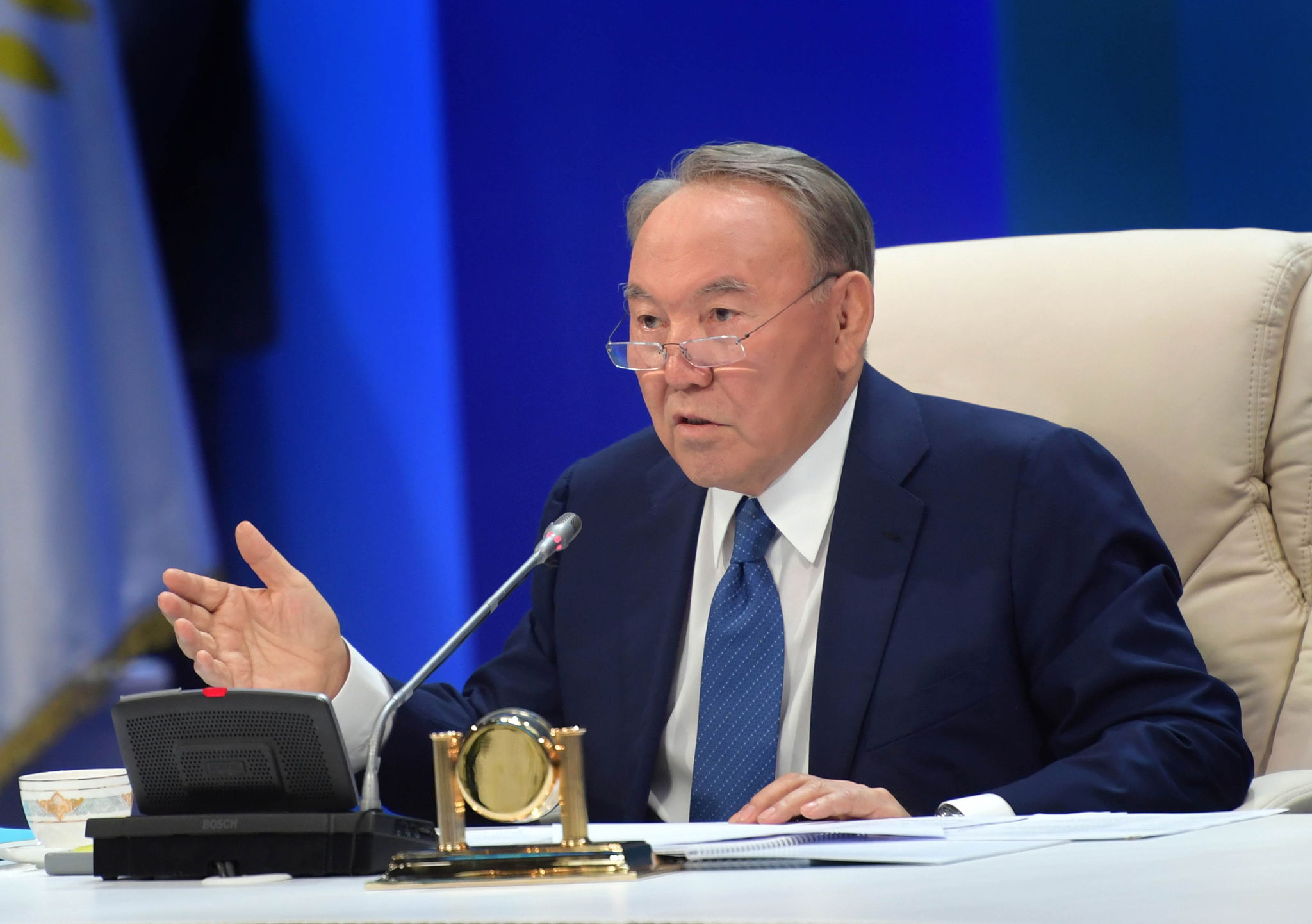 Нурсултан Назарбаев: «Нұр Отан» становится партией конкретных дел