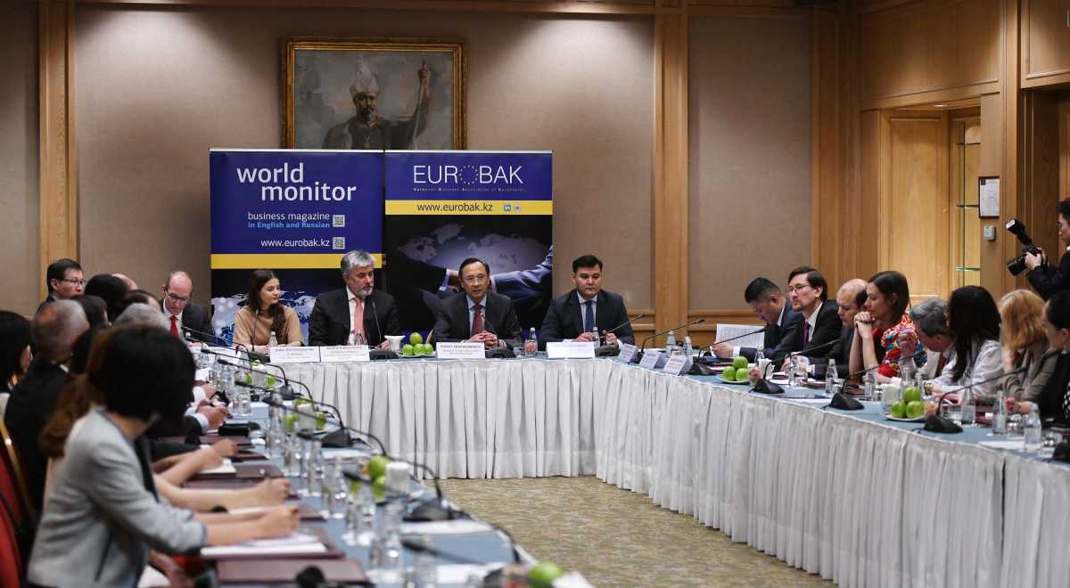 Казахстан продолжает курс на развитие многогранных отношений с Евросоюзом
