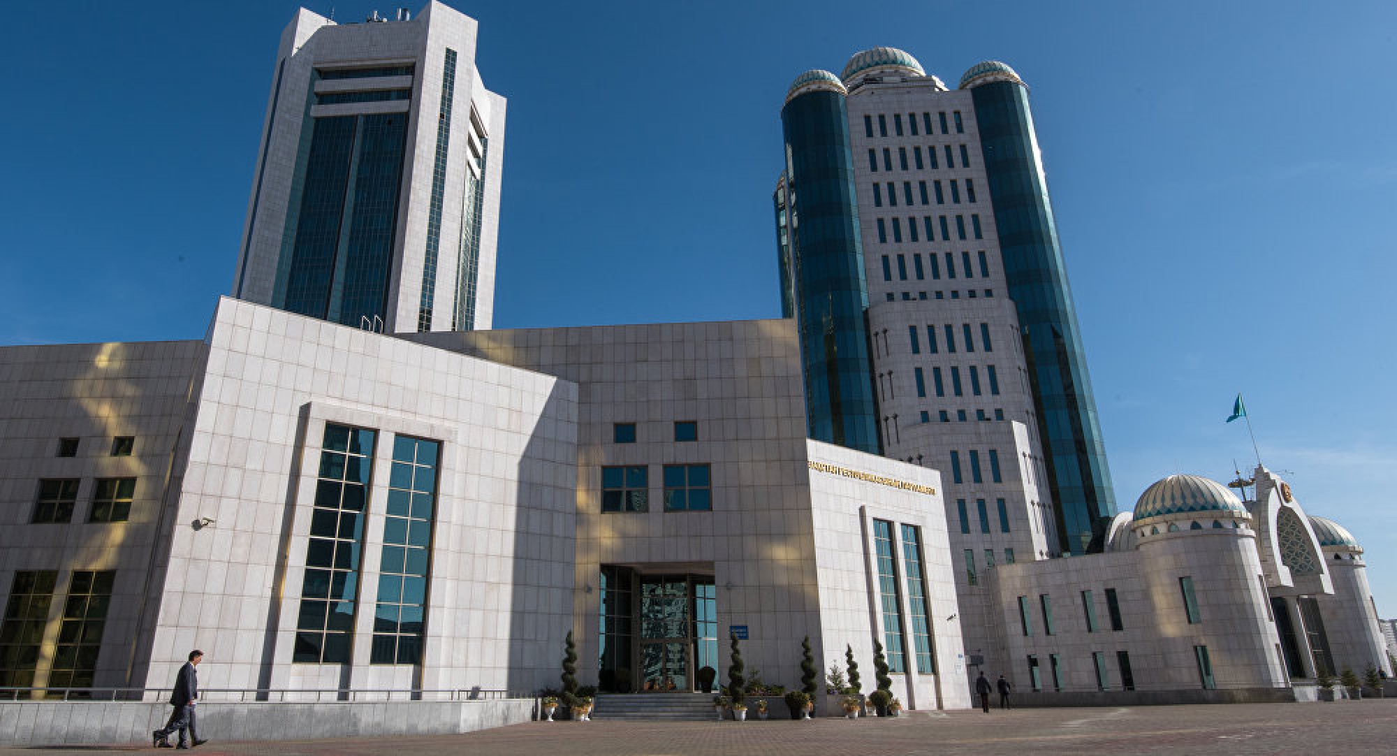 Депутаты Сената прибыли с рабочей поездкой в Северный Казахстан