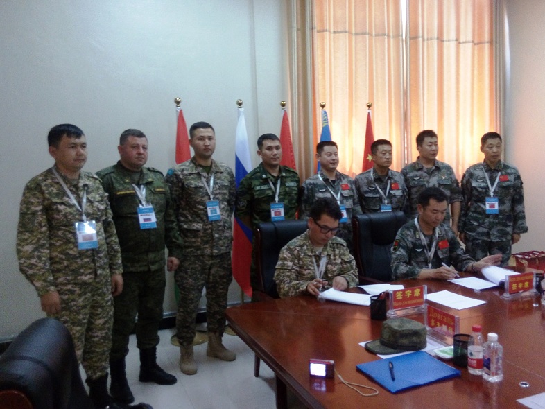 Представитель Минобороны Казахстана принял участие в инспекции армейского подразделения Китая 