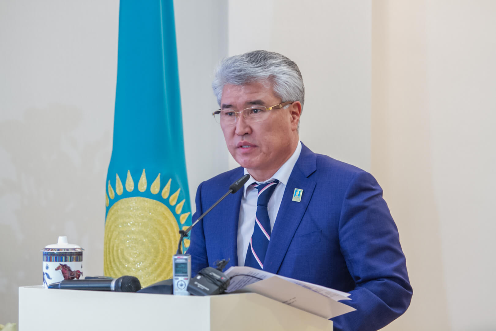 Арыстанбек Мухамедиулы призвал привлекать в Казахстан крупнейших мировых кинопроизводителей 