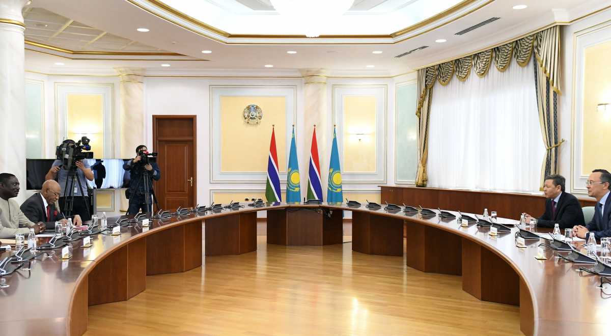 Казахстан и Гамбия нацелены на развитие двустороннего сотрудничества