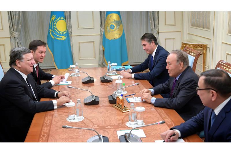 Глава государства встретился с экс-председателем Еврокомиссии Жозе Мануэлем Баррозу