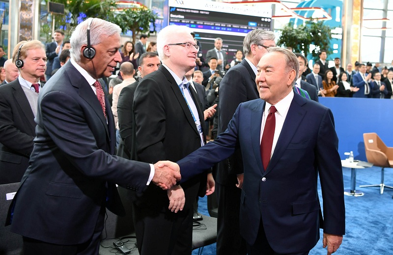 Нурсултан Назарбаев: Финансовый центр уже придал Астане новый статус «финансовой столицы»