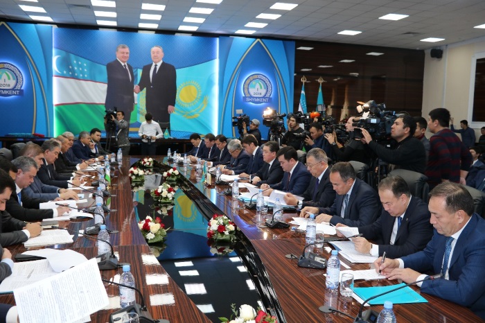 Подписан меморандум о сотрудничестве Акмолинской области с Сырдарьинской областью Узбекистана