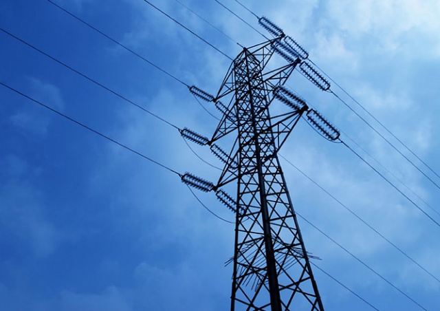Минэнерго утвердит приказы по снижению цен на электроэнергию и товарный газ