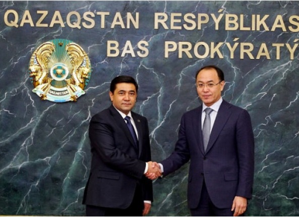 Кайрат Кожамжаров обсудил с Генпрокурором Узбекистана вопросы сотрудничества в уголовно-правовой сфере
