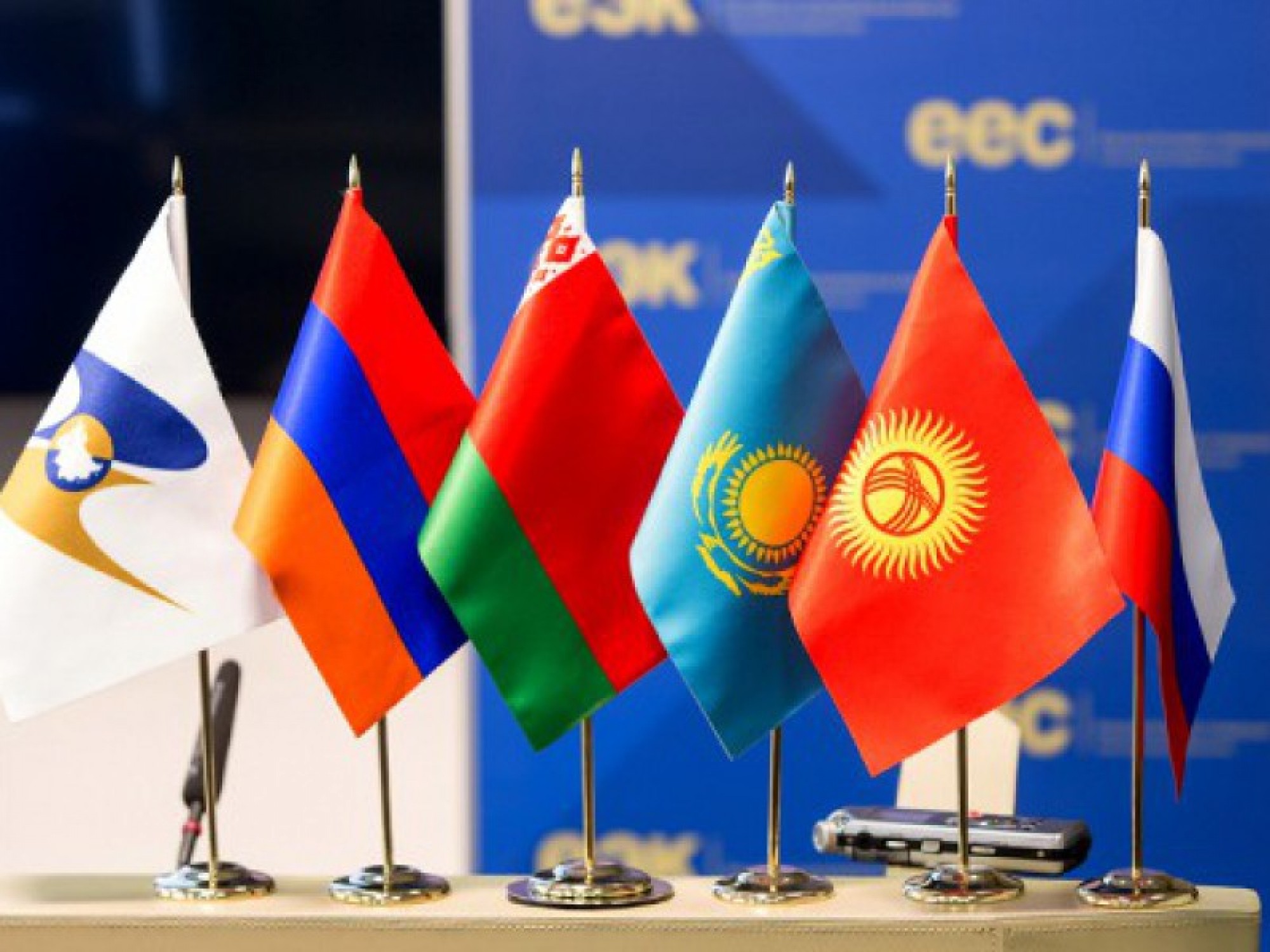 Нурсултан Назарбаев: Товарооборот между странами ЕАЭС в этом году вырос на четверть