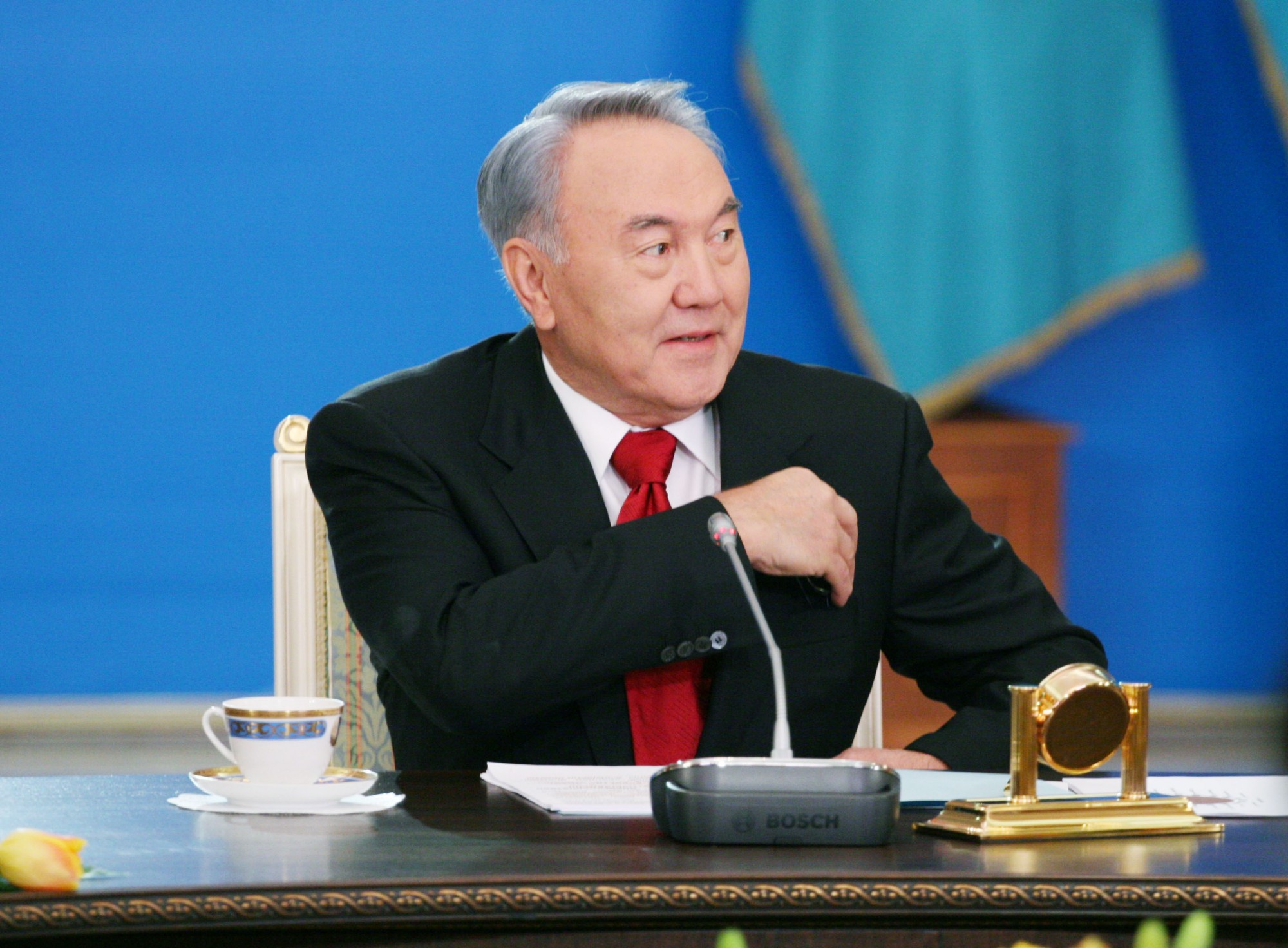 Глава государства поздравил казахстанцев с праздником Рождества