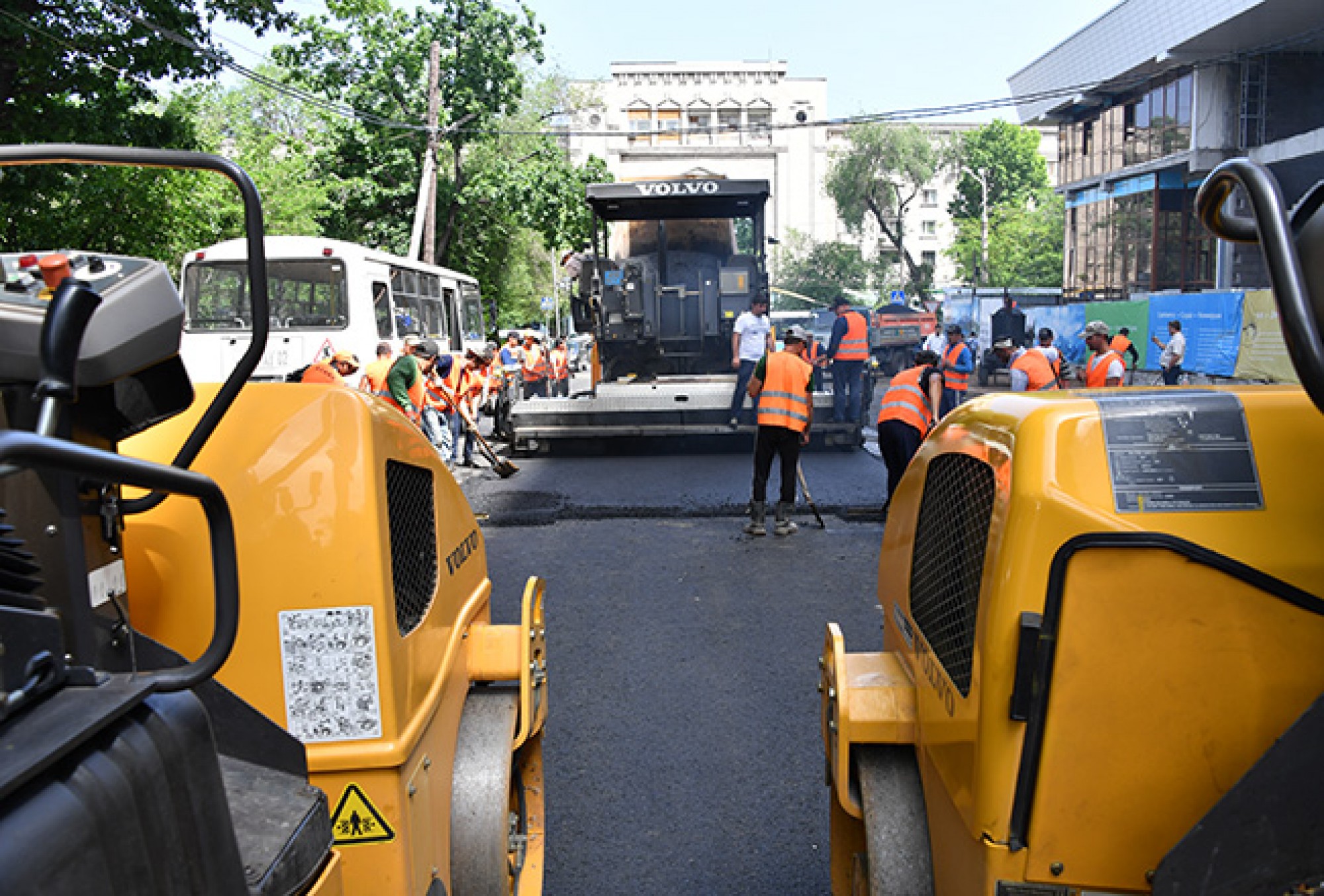 Более 120 улиц отремонтируют в этом году в Алматы