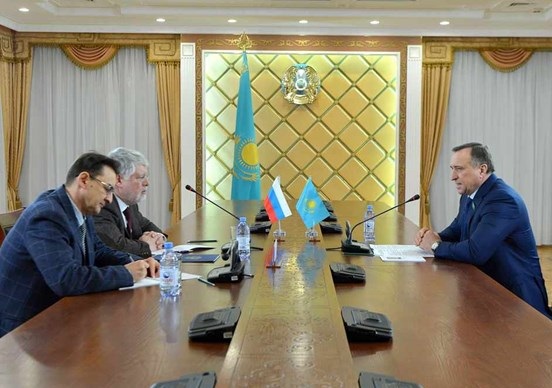 Заместитель Председателя Сената С.Громов встретился с Послом России в Казахстане 