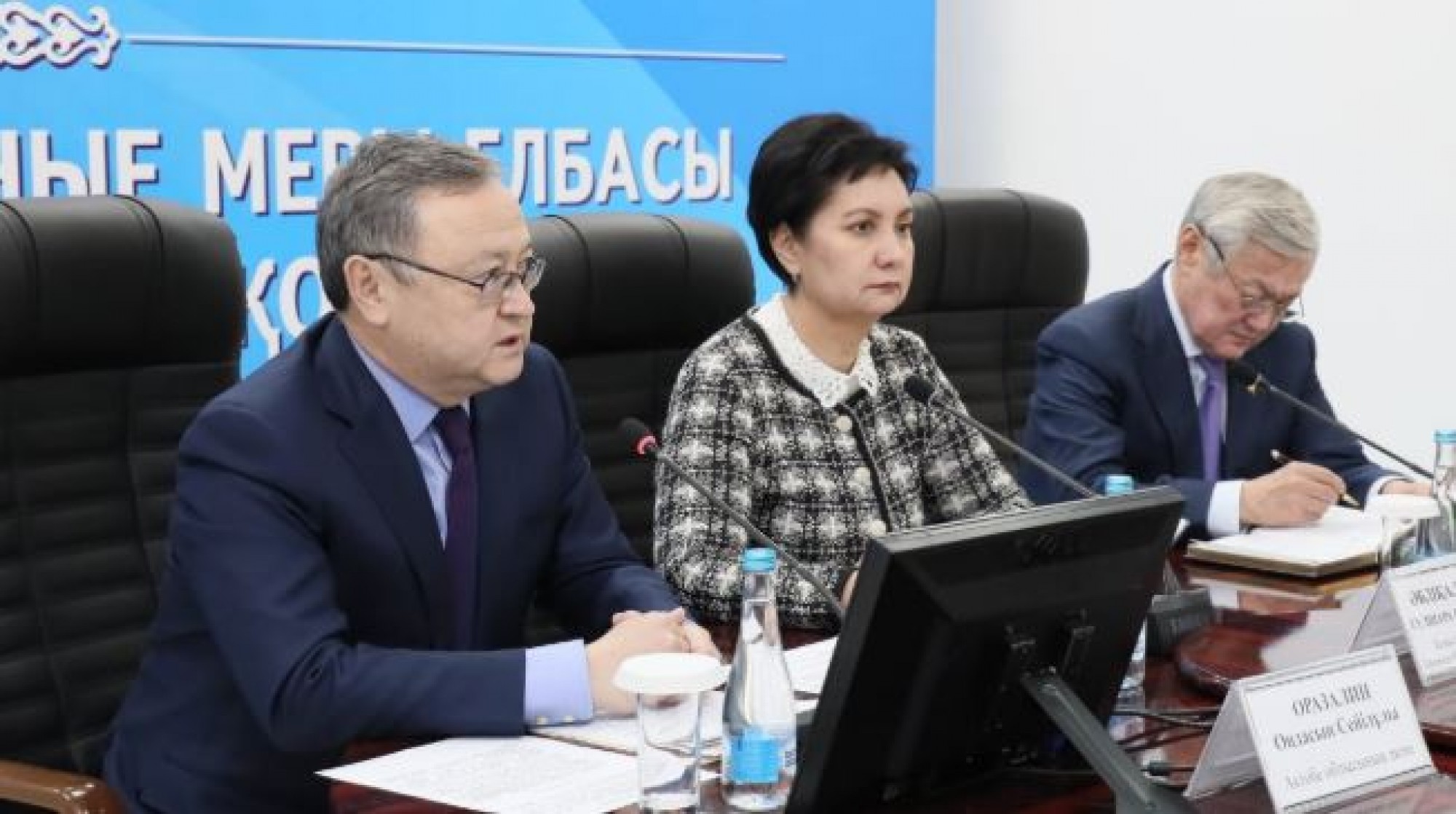 Г. Абдыкаликова провела совещание по защите трудовых прав работников в Актобе