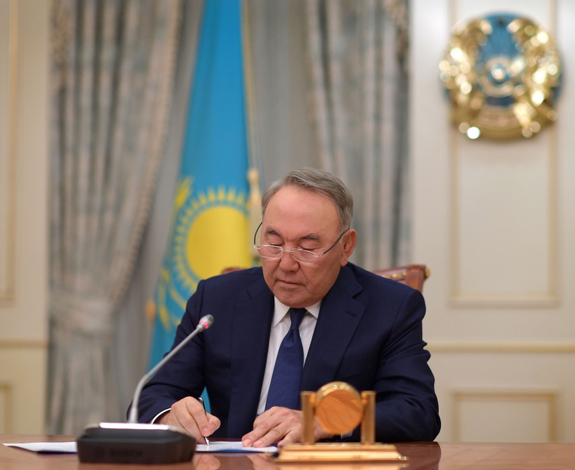 Глава государства подписал Указ об исполнении полномочий Президента Республики Казахстан