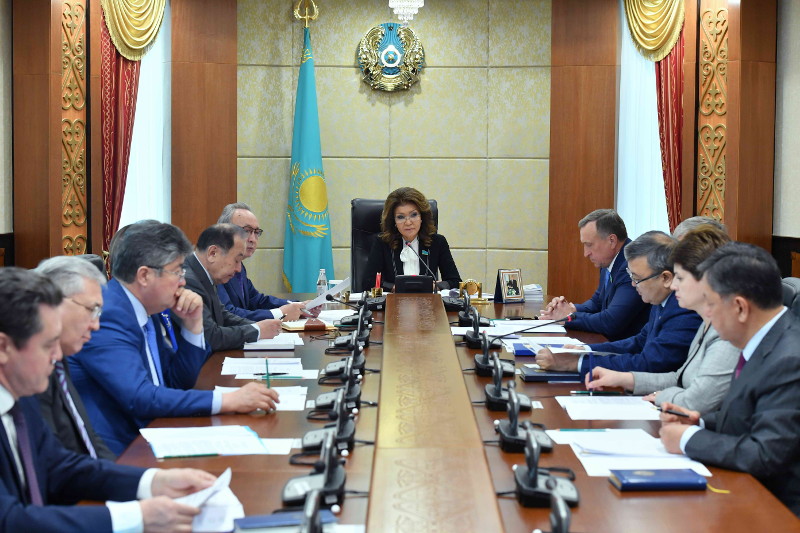 Дарига Назарбаева провела Бюро Сената Парламента 