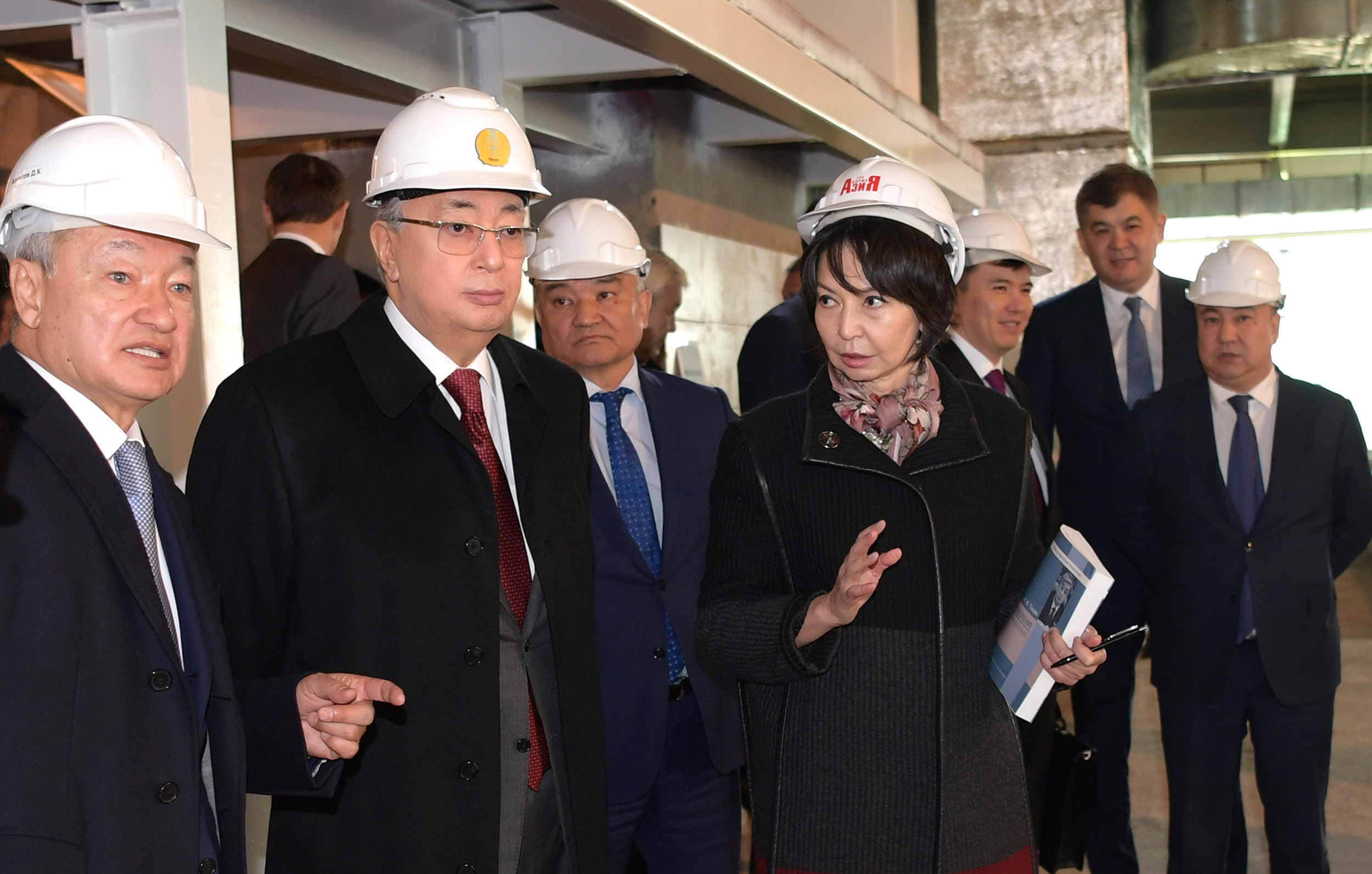 Касым-Жомарт Токаев ознакомился с ходом строительства комплекса «Абай Арена»