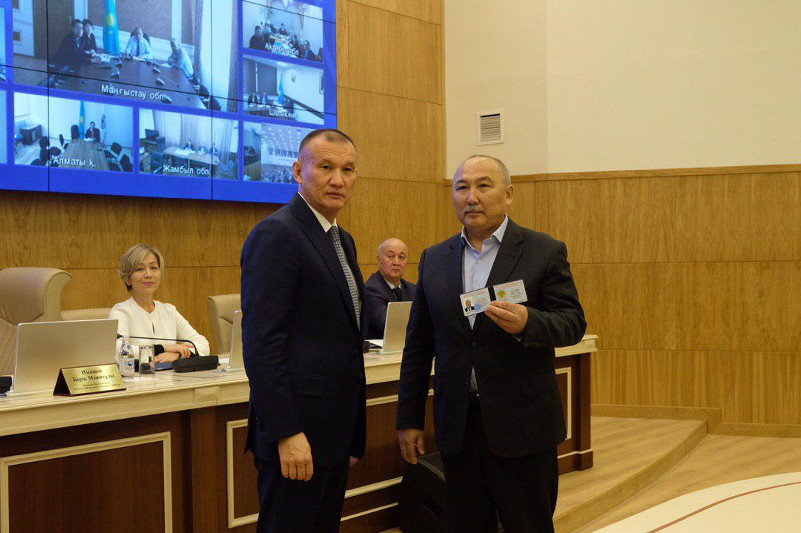 ЦИК зарегистрировала третьего кандидата в Президенты Казахстана