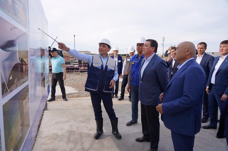 Премьер-Министр Аскар Мамин с рабочей поездкой посетил Туркестан