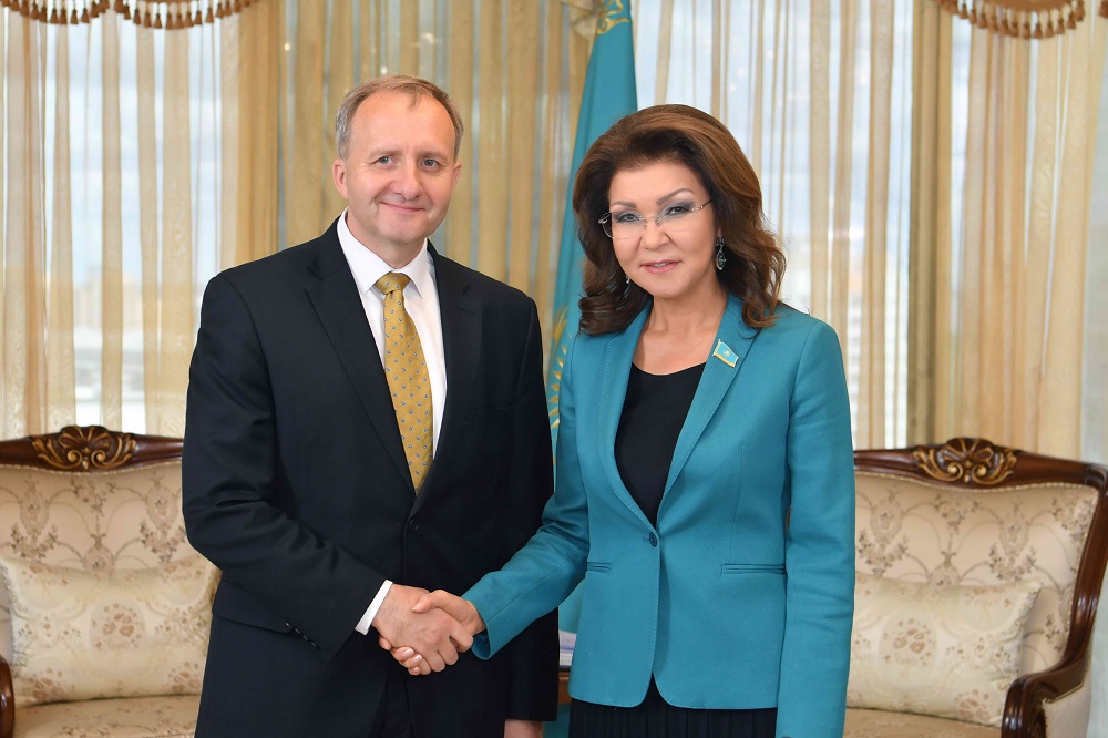 Дарига Назарбаева призвала Чехию вкладывать инвестиции в Казахстан