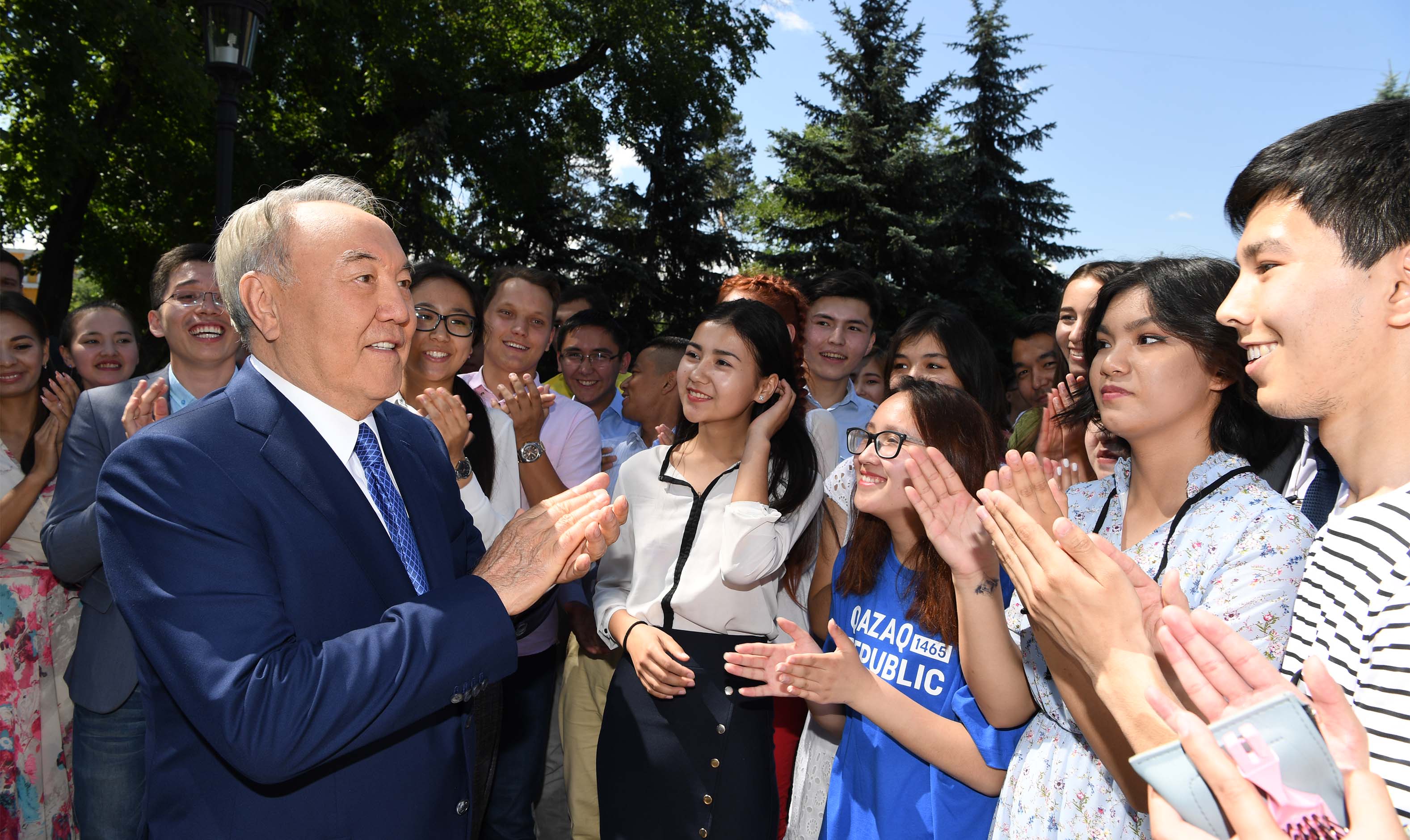 Нурсултан Назарбаев заложил капсулу времени с посланием к будущему поколению