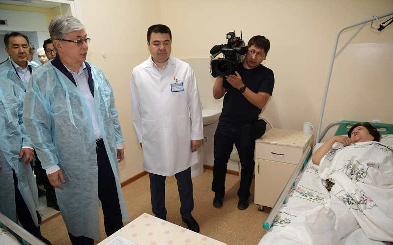 Касым-Жомарт Токаев посетил областную клиническую больницу