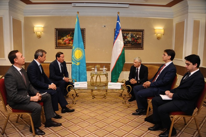 Советы безопасности Казахстана и Узбекистана сверили часы