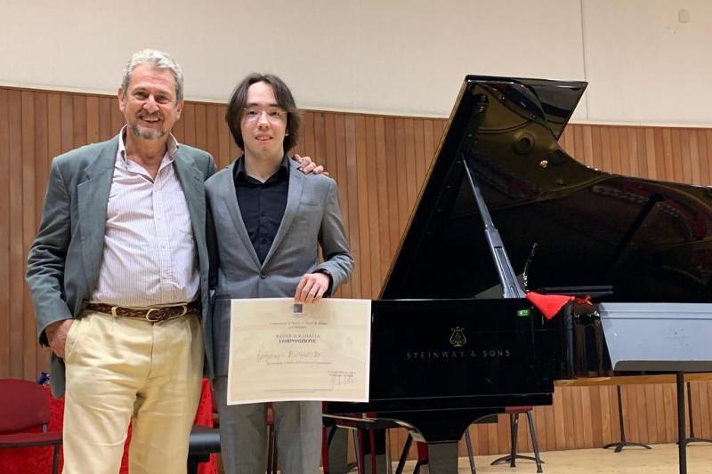20-летний «казахский Моцарт» окончил докторантуры трех престижнейших вузов Италии