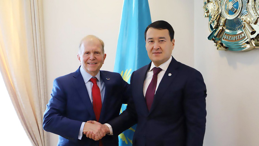 Алихан Смаилов встретился с У. Мозером и страновой командой ООН в Казахстане