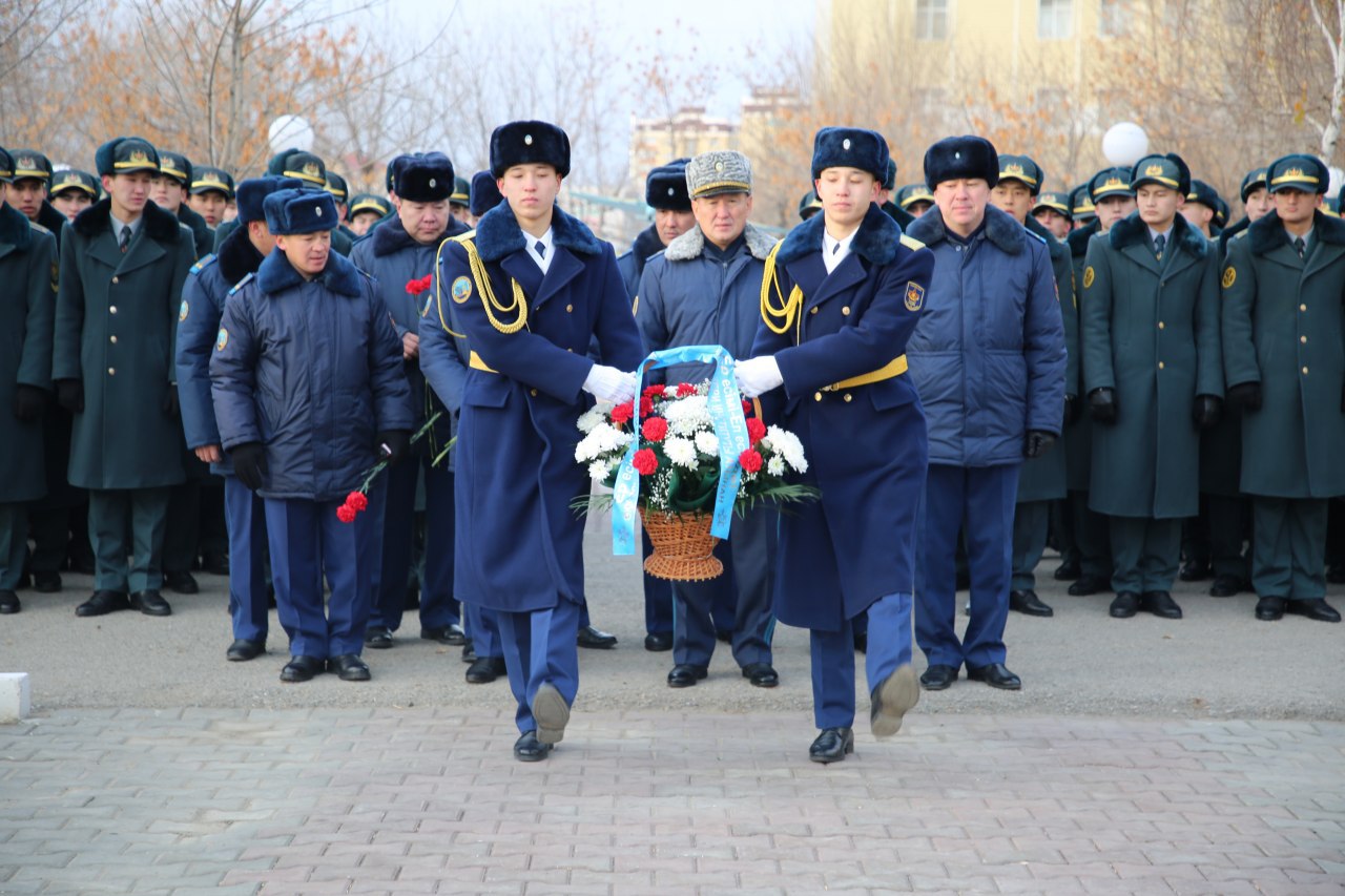 Память Талгата Бегельдинова почтили в военном институте