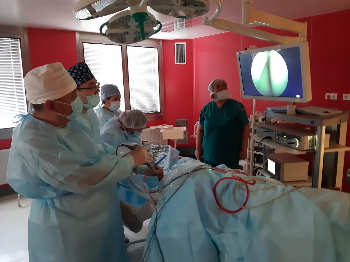 Военные врачи применили в Нур-Султане новую методику оперативного лечения