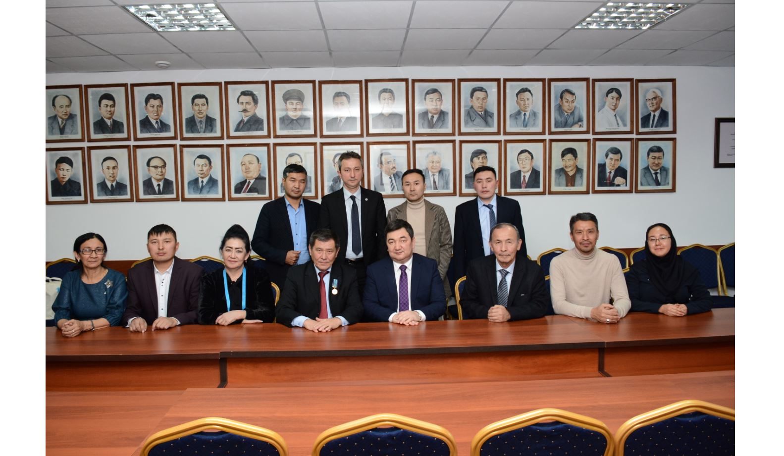 «Egemen Qazaqstan» поддержит зарубежную казахскую периодику