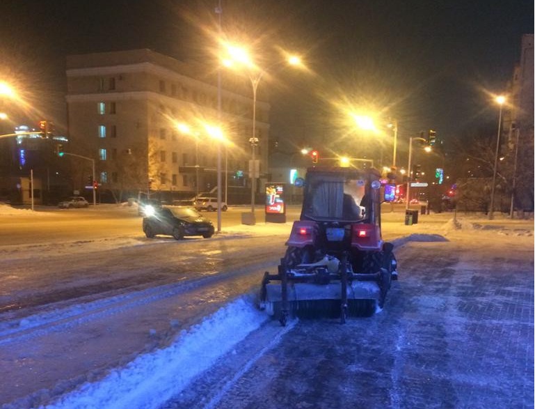 Минувшей ночью в столице вывезено более 24 тысяч кубометров снега