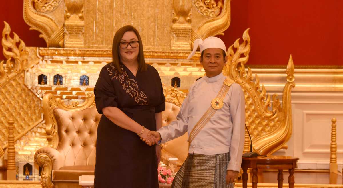 Посол Казахстана вручила верительные грамоты Президенту Мьянмы