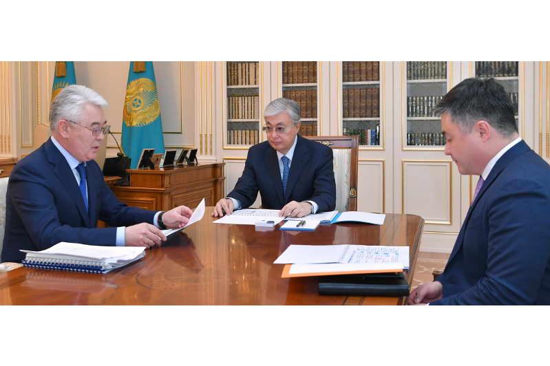 Президент дал ряд поручений Бейбуту Атамкулову