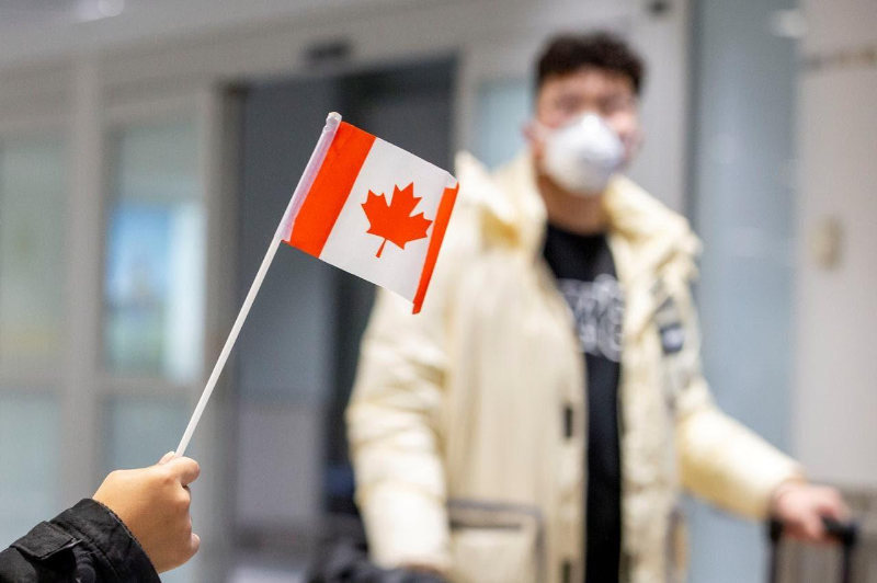 В Канаде зафиксировано рекордное число случаев заражения коронавирусом за сутки