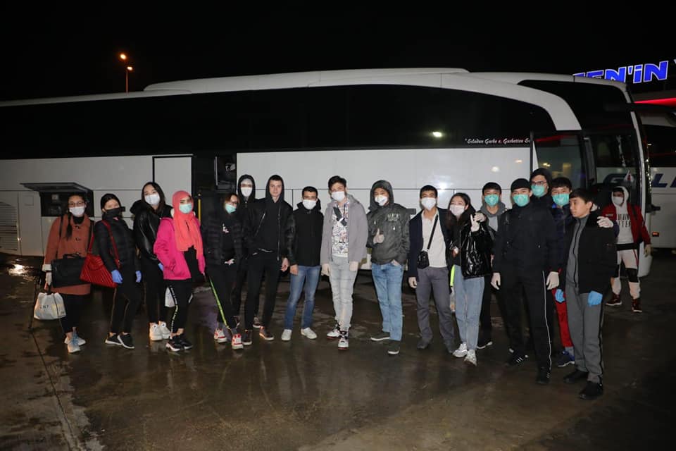 Более 300 казахстанских студентов возвратятся из Турции