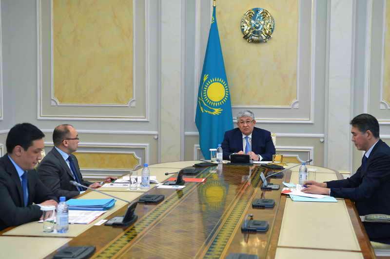 Крымбек Кушербаев провел заседание Комиссии при Президенте по вопросам противодействия коррупции