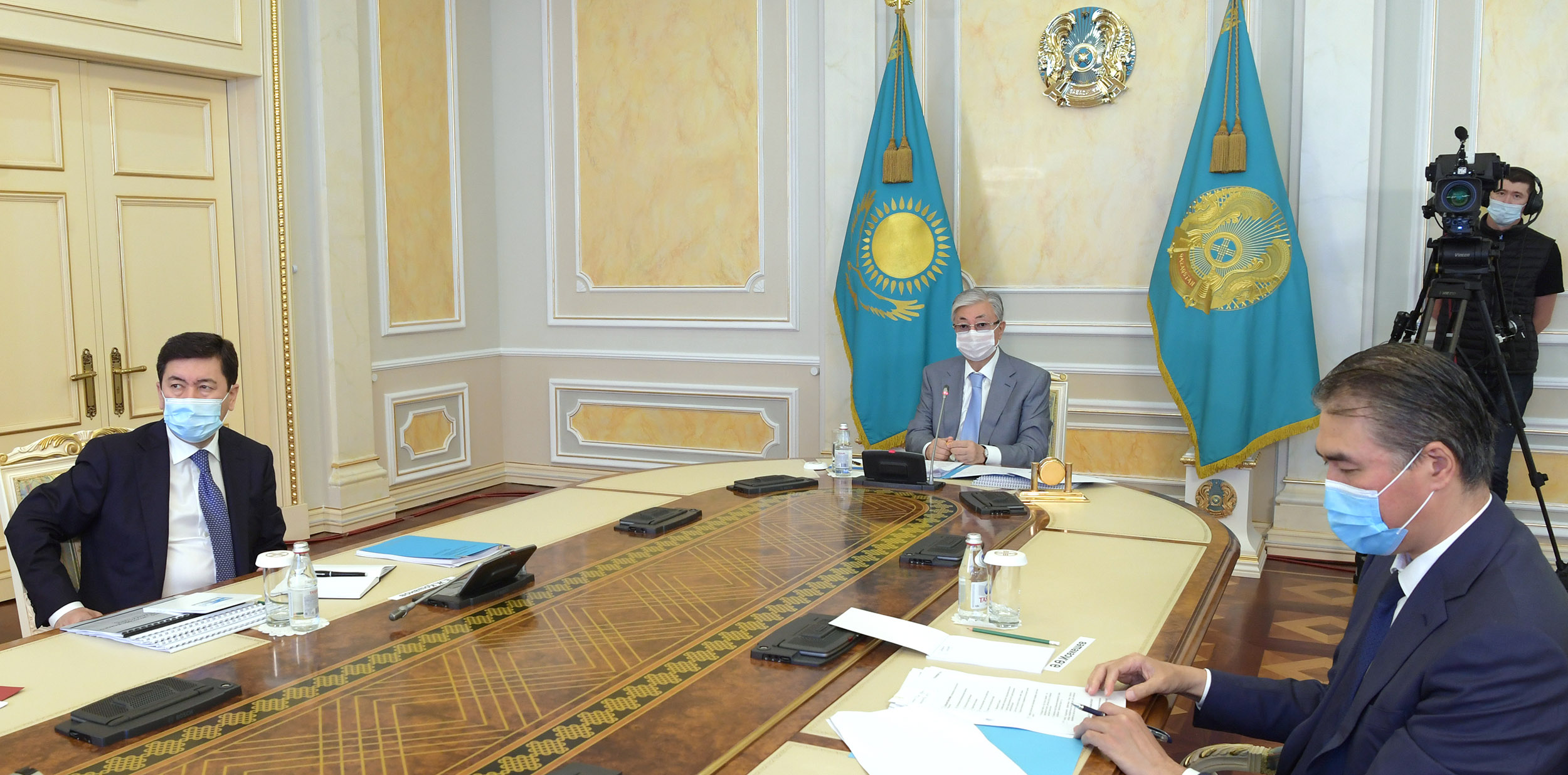 Касым-Жомарт Токаев провел расширенное заседание Правительства