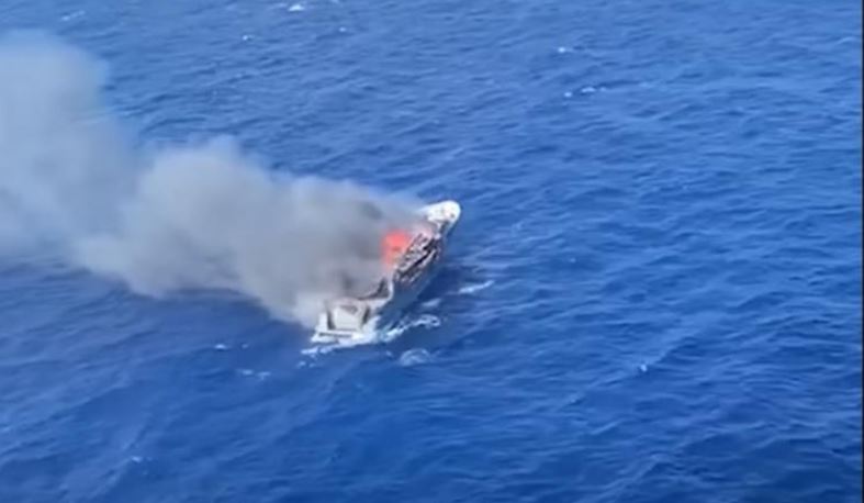 Восемь казахстанских туристов спасены с горящей яхты у берегов Сардинии