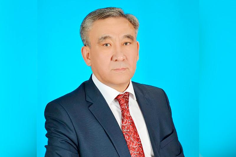 Акмолинец стал заслуженным учителем Казахстана